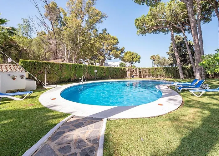 Ph With Rooftop Terrace Views Aloha Golf Rdr489 Διαμέρισμα