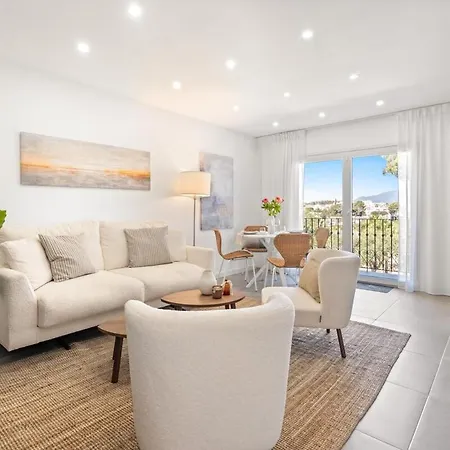 Apartman Ph With Rooftop Terrace Views Aloha Golf Rdr489 *