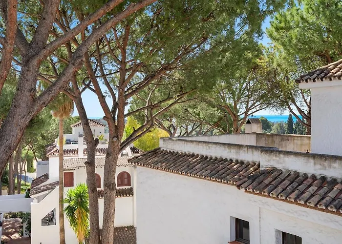 Lägenhet Ph With Rooftop Terrace Views Aloha Golf Rdr489 Marbella