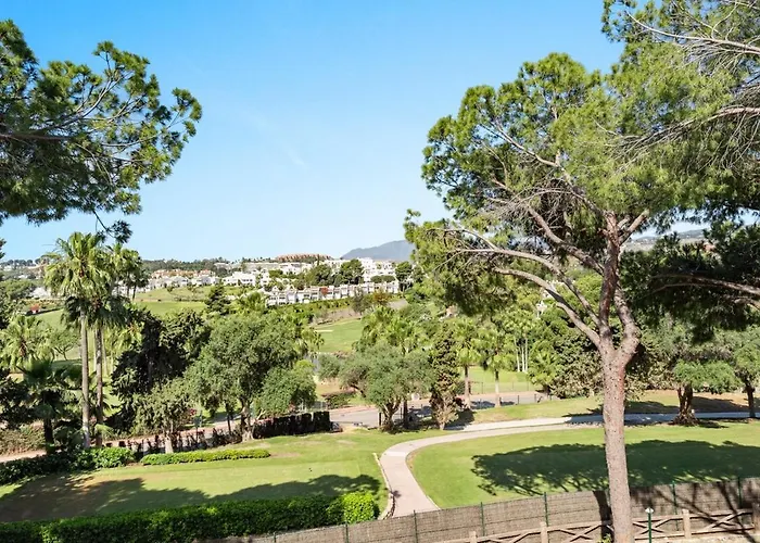 Lägenhet Ph With Rooftop Terrace Views Aloha Golf Rdr489 *